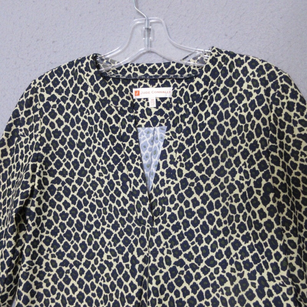 Jude Connally Josie Top XS Animal Print Career Capsule Wardrobe Timeless